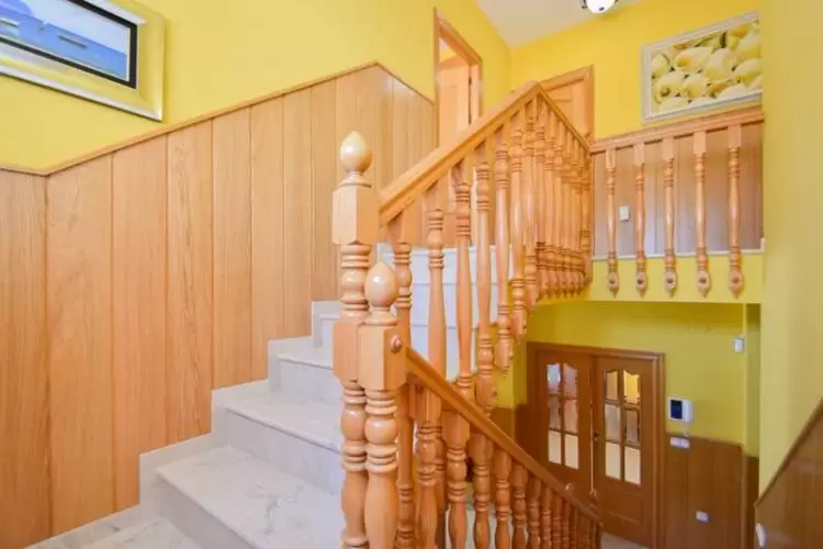 Rio Ebro N.º 4, San Javier, Granada 18110, 5 Habitaciones Habitaciones, ,3 BathroomsBathrooms,Chalet,En Venta,Rio Ebro,1378