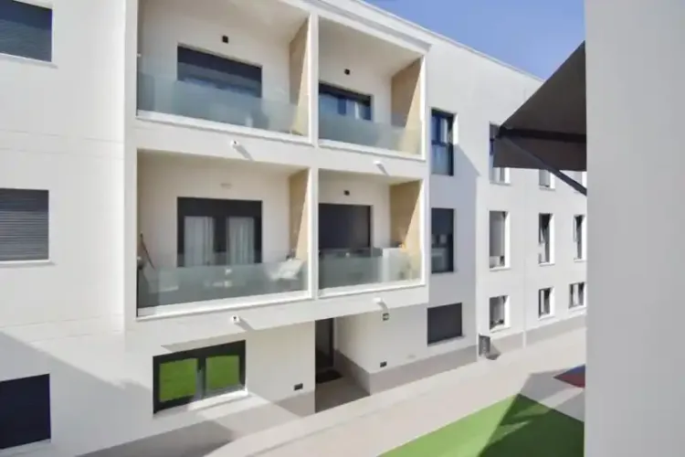 San Miguel Nº 7, Armilla, Granada 18110, 3 Habitaciones Habitaciones, ,2 BathroomsBathrooms,Piso,En Venta,Residencial Nevada,San Miguel,1450