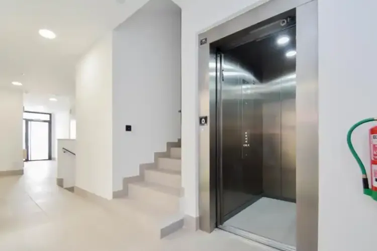 San Miguel Nº 7, Armilla, Granada 18110, 3 Habitaciones Habitaciones, ,2 BathroomsBathrooms,Piso,En Venta,Residencial Nevada,San Miguel,1450