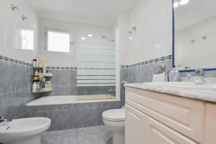 Address not available!, 3 Habitaciones Habitaciones, 0 ,1 BañoBathrooms,Piso,En Venta,Petunia,0,1462