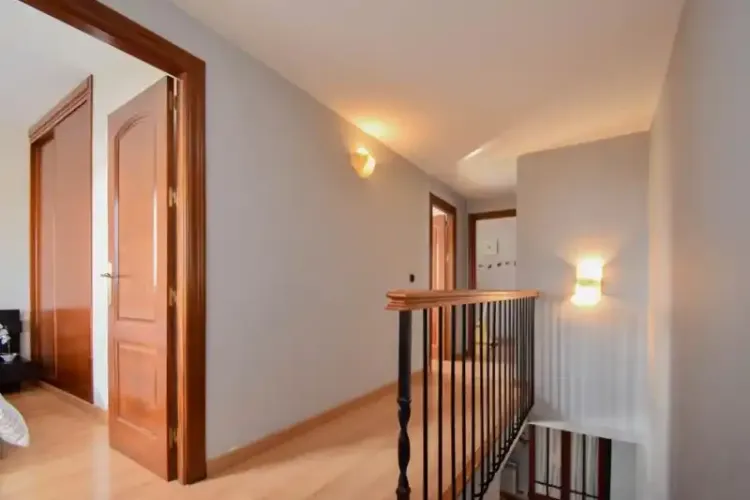 Address not available!, 7 Habitaciones Habitaciones, 0 ,4 BathroomsBathrooms,Chalet,En Venta,Alhelies,0,1465