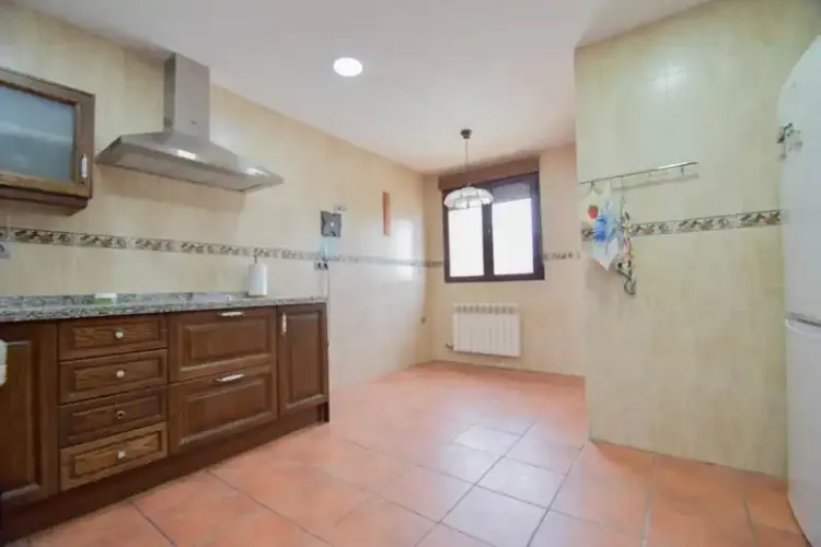 Address not available!, 7 Habitaciones Habitaciones, 0 ,4 BathroomsBathrooms,Chalet,En Venta,Alhelies,0,1465