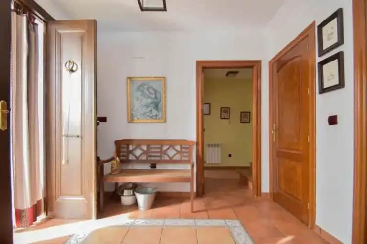 Address not available!, 7 Habitaciones Habitaciones, 0 ,4 BathroomsBathrooms,Chalet,En Venta,Alhelies,0,1465