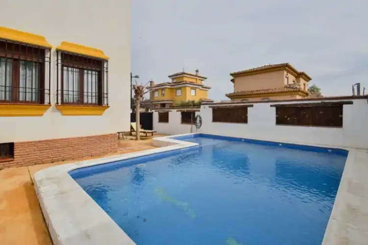 Address not available!, 7 Habitaciones Habitaciones, 0 ,4 BathroomsBathrooms,Chalet,En Venta,Alhelies,0,1465