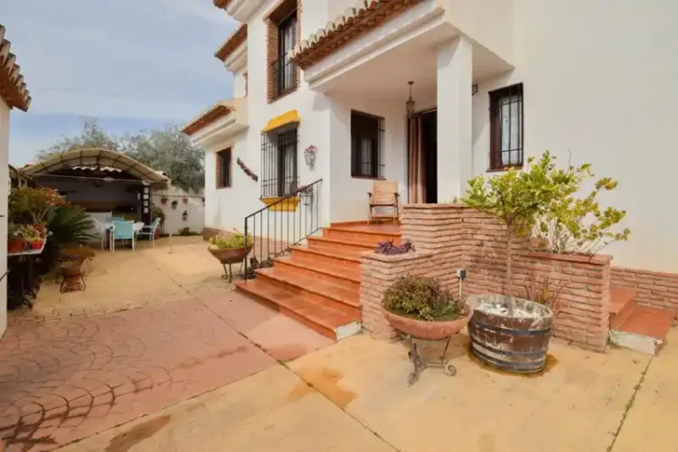 Address not available!, 7 Habitaciones Habitaciones, 0 ,4 BathroomsBathrooms,Chalet,En Venta,Alhelies,0,1465