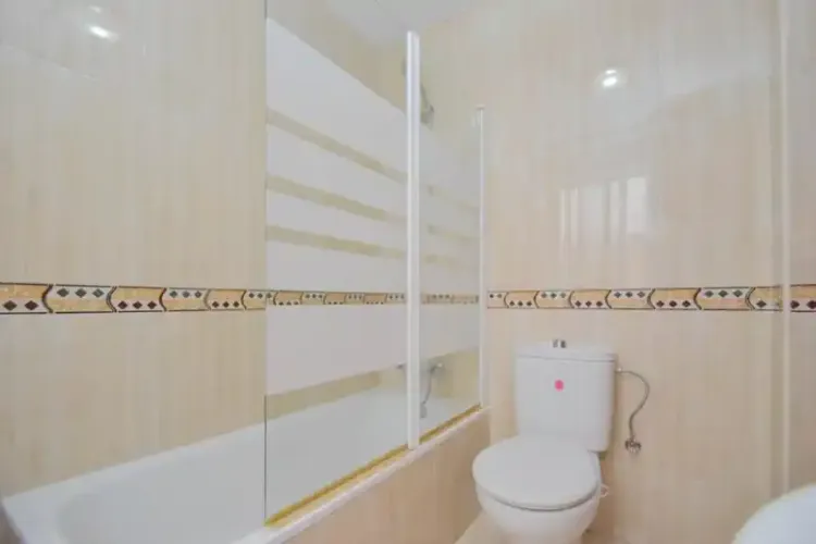 Address not available!, 2 Habitaciones Habitaciones, 0 ,1 BañoBathrooms,Piso,En Venta, Isla Madeira,0,1472